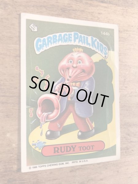 トップス社製のガーベッジペイルキッズの80年代ビンテージステッカーカード