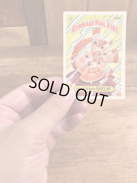 トップス社製のガーベッジペイルキッズの80年代ビンテージステッカーカード