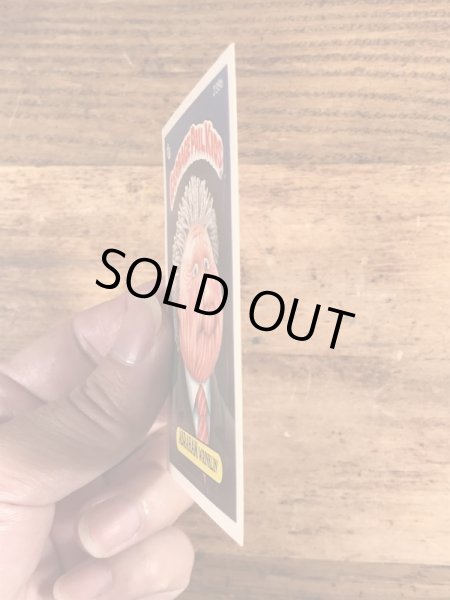 トップス社製のガーベッジペイルキッズの80年代ビンテージステッカーカード