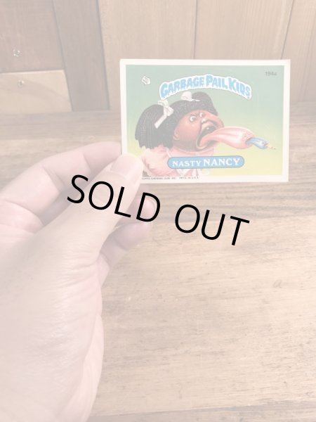 Topps社製のガーベッジペイルキッズの80’sヴィンテージカードシール