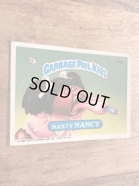 トップス社製のガーベッジペイルキッズの80年代ビンテージステッカーカード