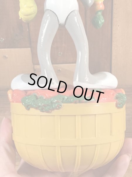 ルーニーテューンズのバッグスバニーの70’sヴィンテージコインバンクフィギュア