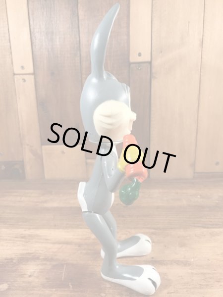 Dakin社製のバッグスバニーの70年代ビンテージフィギュア