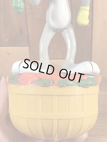 ルーニーテューンズのバッグスバニーの70’sヴィンテージコインバンクフィギュア