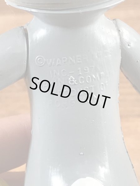 Dakin社製のバッグスバニーの70年代ビンテージフィギュア