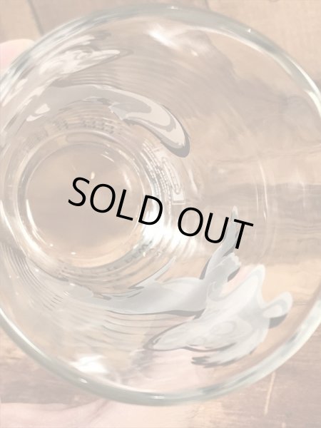 ルーニーテューンズのペペルピューの70年代ビンテージガラスコップ