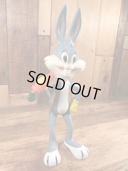 Dakin社製のバッグスバニーの70年代ビンテージフィギュア