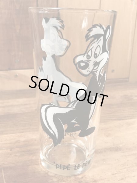 ルーニーテューンズのペペルピューの70年代ビンテージガラスコップ