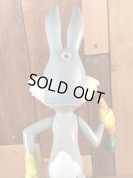 Dakin社製のバッグスバニーの70年代ビンテージ貯金箱フィギュア