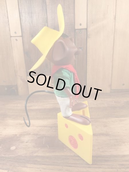 ルーニーテューンズのスピーディーゴンザレスの70年代ビンテージ貯金箱フィギュア