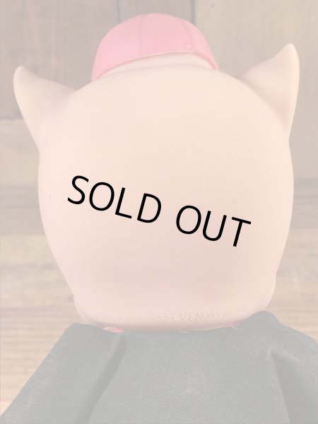 ルーニーテューンズのポーキーピッグの60年代ビンテージフィギュア