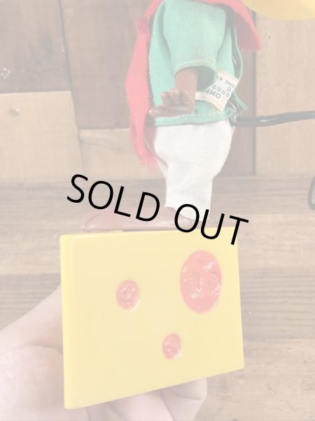 Dakin社製のスピーディーゴンザレスの70’sヴィンテージコインバンクドール