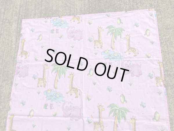 ピンクの象とキリンのビンテージフラットシーツ