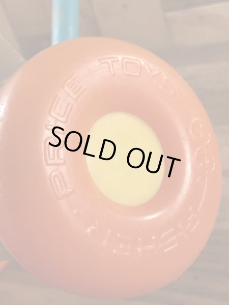 フィッシャープライス社製のリトルピープルの60年代ビンテージハッピーホッパーズ