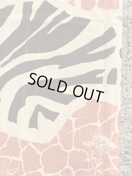 アニマルのカモフラージュ柄の70’sヴィンテージフラットシーツ