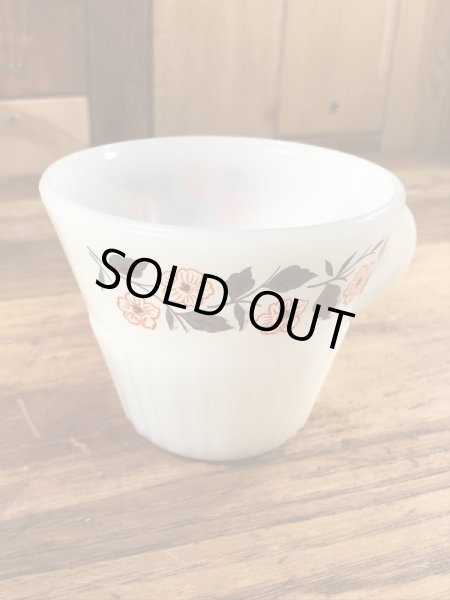 ターモクリサの花柄の70〜80年代ビンテージマグカップ