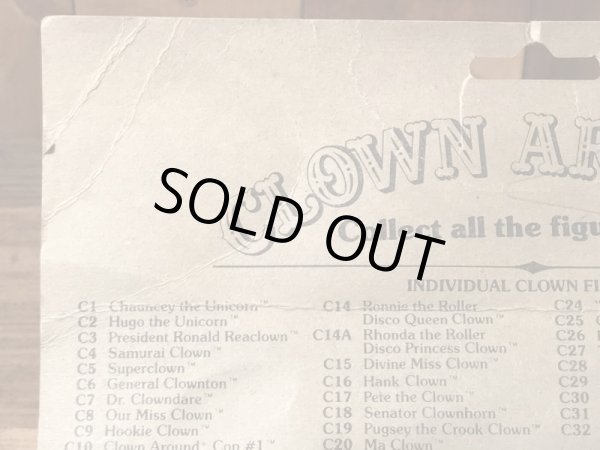 クラウンアラウンドのブリスター入りの80年代ビンテージPVCフィギュア