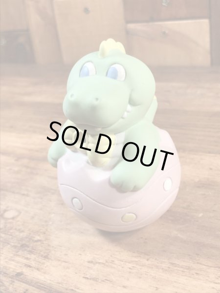 Avon社製の恐竜の卵の80’sヴィンテージソフビドール