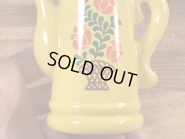 エイボン社製の花の絵が付いたポットの70年代ビンテージ容器