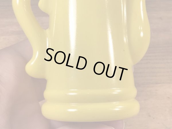 エイボン社製の花の絵が付いたポットの70年代ビンテージ容器