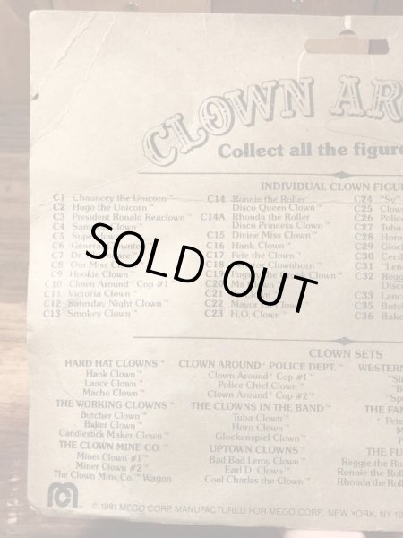 クラウンアラウンドのブリスター入りの80年代ビンテージPVCフィギュア