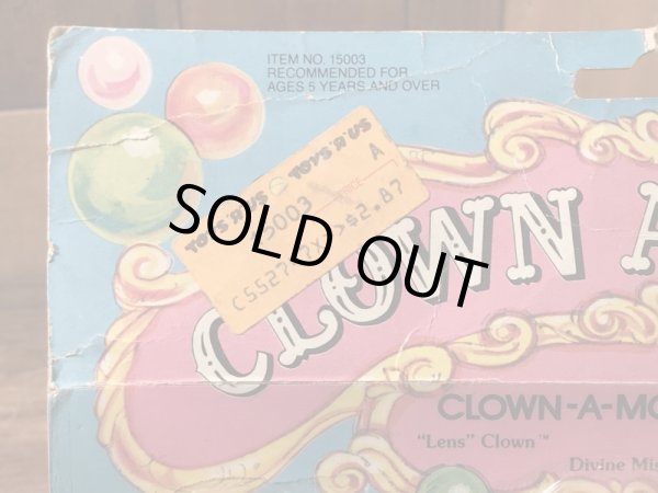 クラウンアラウンドのブリスター入りの80年代ビンテージPVCフィギュア