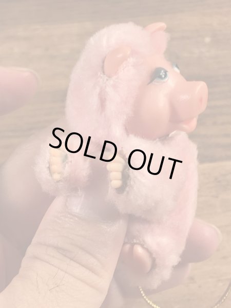 ミスピギーに似たブタの80年代ビンテージクリップドール