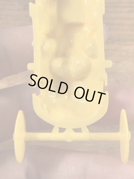 アドバタイジングキャラクターのキャプテンクランチの70’sヴィンテージプラスチックトイ