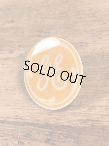 General Electric社のエナメル加工の80’sヴィンテージピンズ