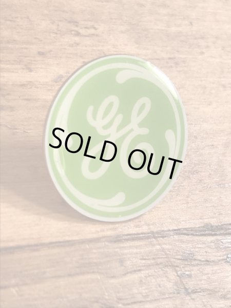 ゼネラルエレクトリックの“GE”の80年代ビンテージピンバッジ