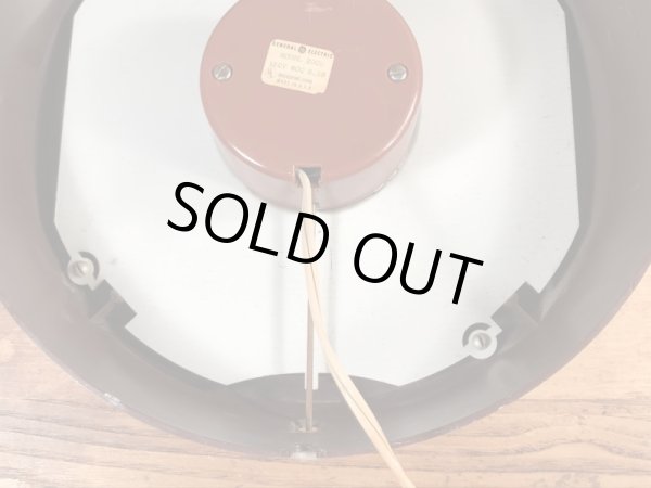 ゼネラルエレクトリック社のスクールや会社で使われていた60〜70年代ビンテージ掛け時計