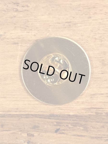 General Electric社のエナメル加工の80’sヴィンテージピンズ