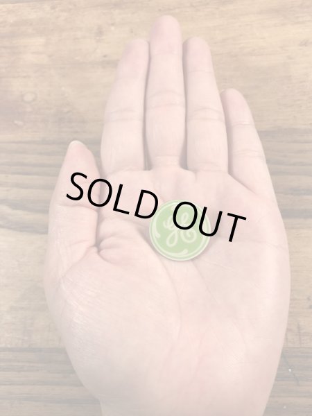 ゼネラルエレクトリックの“GE”の80年代ビンテージピンバッジ