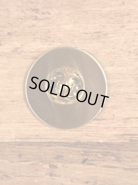 General Electric社のエナメル加工の80’sヴィンテージピンズ