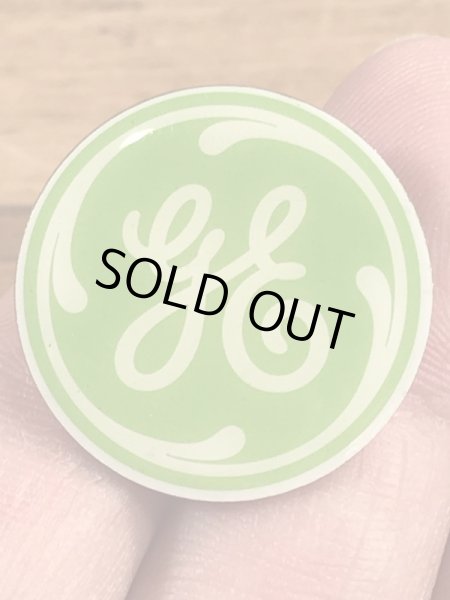 General Electric社のエナメル加工の80’sヴィンテージピンズ