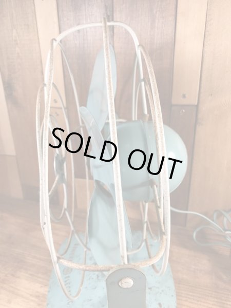 ゼネラルエレクトリック社の鉄製の50〜60年代ビンテージ扇風機