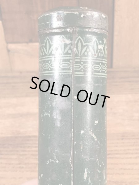 The Fisk Rubber社製のチョークの粉が入っていた30年代ビンテージブリキ缶