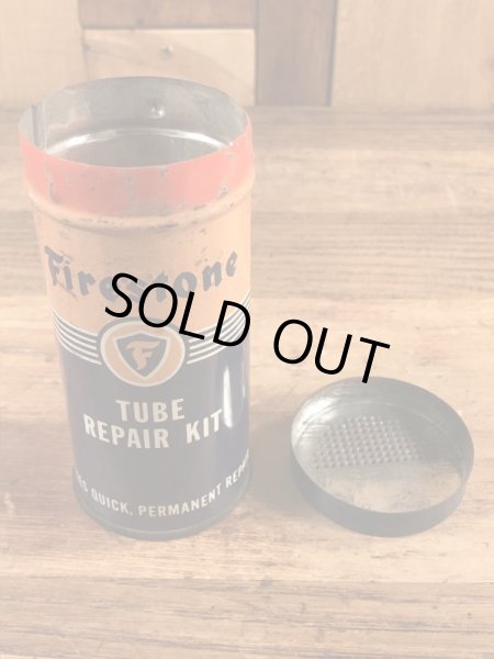 ファイヤーストーンのタイヤチューブのリペアキットが入っていた40〜50年代ビンテージブリキ缶