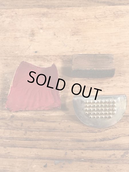 Firestoneのタイヤチューブのリペアキットが入っていた40〜50’sヴィンテージTin缶