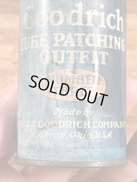 The B.F.Goodrichのチューブリペアキットが入っていた40〜50’sヴィンテージTin缶