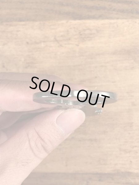 Pauly Jail Building Co.の刑務所のビンテージキー