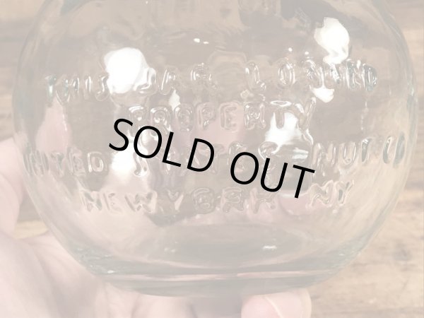 The Nut Houseのナッツが入っていた30〜40’sヴィンテージガラスボトル