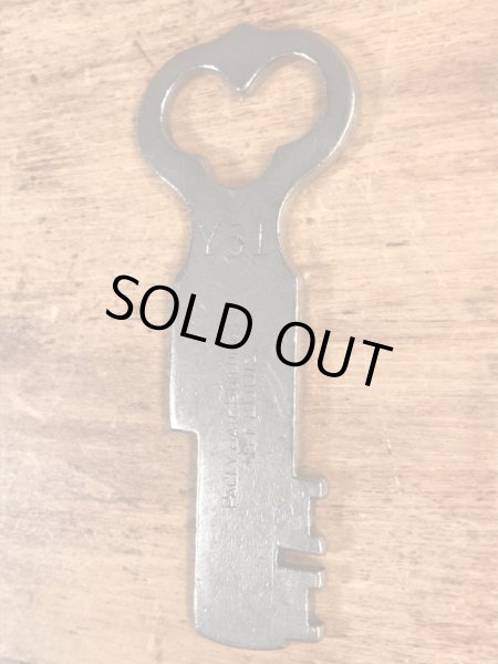 アメリカの刑務所で使われていたジェイル物のビンテージの鍵