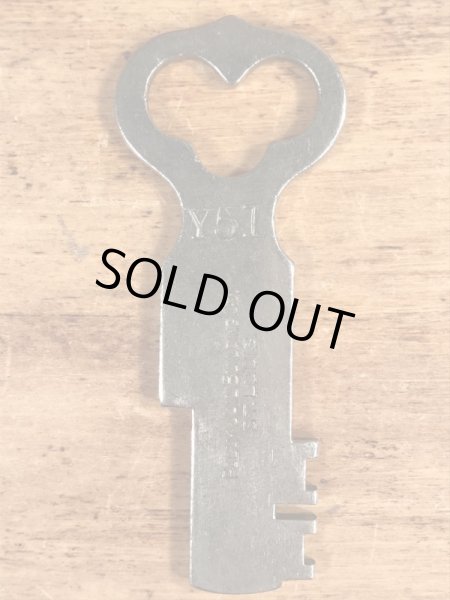 アメリカの刑務所で使われていたジェイル物のビンテージの鍵