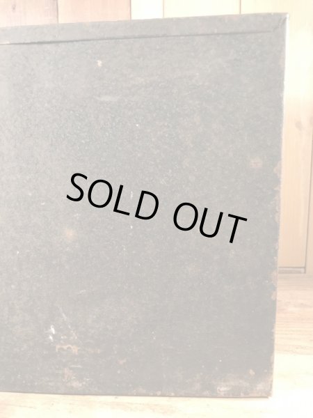 “Weatherhead Original Equipment Fittings”の50’sヴィンテージメタルキャビネット