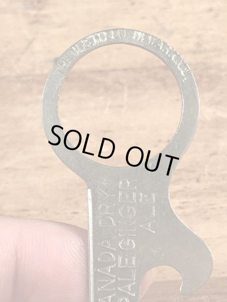 カナダドライジンジャーエールのアンティークのビンテージ栓抜き