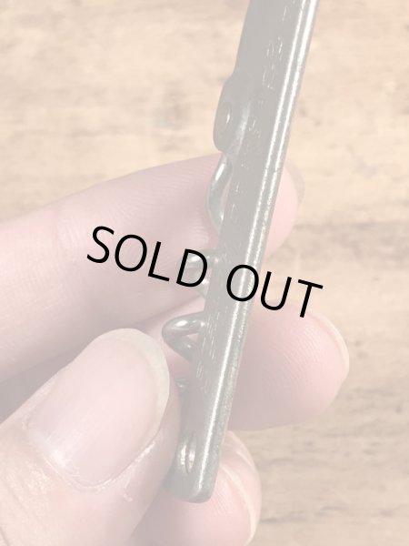 ホテルの企業物のコークスクリューが付いたヴィンテージボトルオープナー