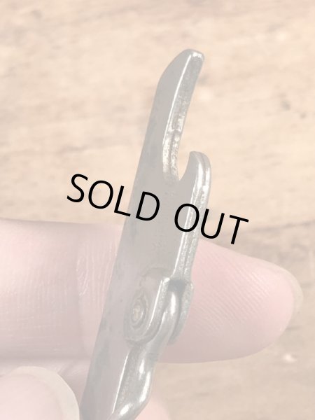 企業物の折り畳みのコークスクリューが付いたビンテージ栓抜き