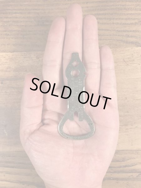 アメリカのクロージングショップのヴィンテージシガーボックスオープナー