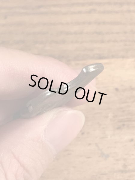 ホテルの企業物のコークスクリューが付いたビンテージ栓抜き